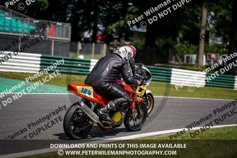 cadwell no limits trackday;cadwell park;cadwell park photographs;cadwell trackday photographs;enduro digital images;event digital images;eventdigitalimages;no limits trackdays;peter wileman photography;racing digital images;trackday digital images;trackday photos